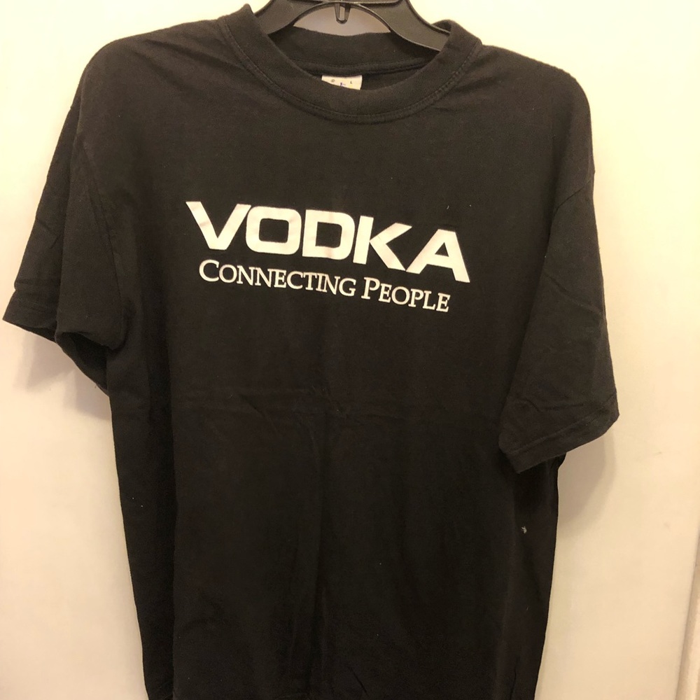 NWOT Men’s short sleeve T-shirt, size L